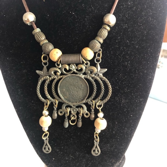 Vintage Bohemian Necklace with Coin Pendant - Picture 4 of 6